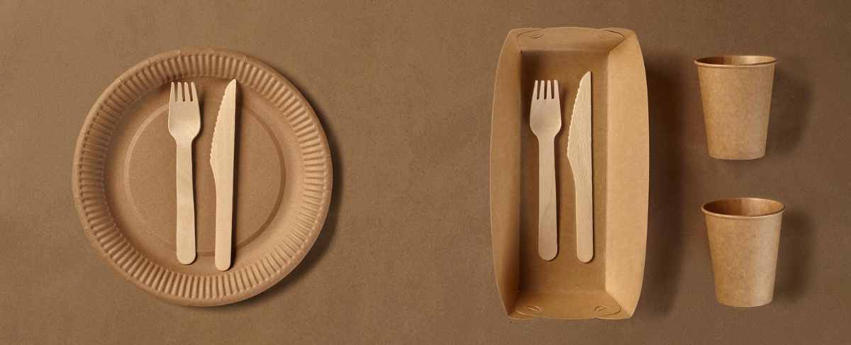 examples of compostable tableware for an eco-friendly wedding